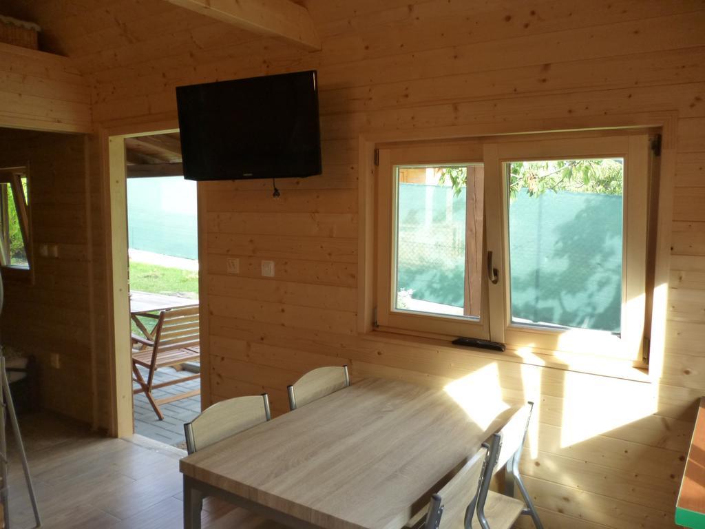 Apartman Relax-Chatka A Apartman Mikulov Dış mekan fotoğraf