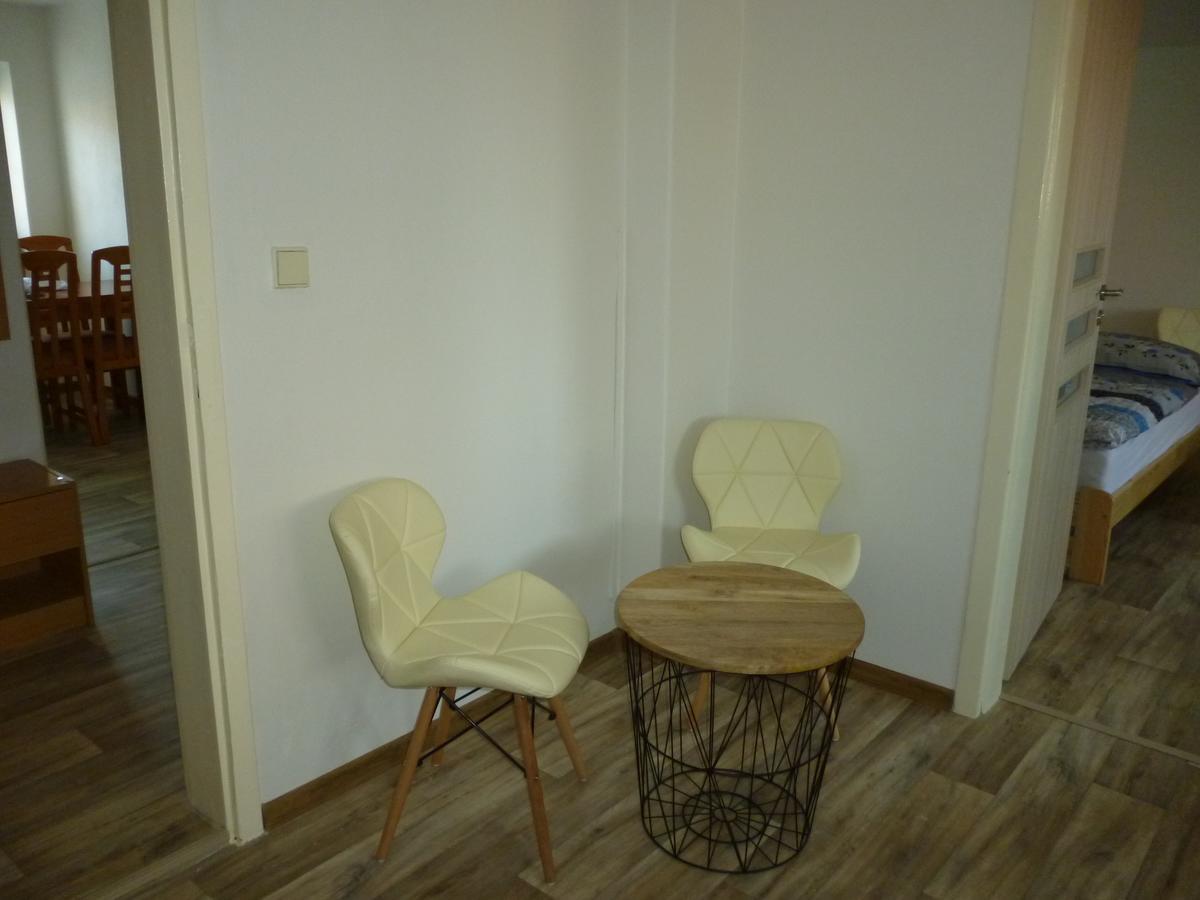 Apartman Relax-Chatka A Apartman Mikulov Dış mekan fotoğraf